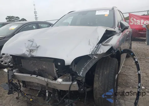 2024 Genesis Gv70 2.5T Awd from USA, damaged, VIN 5NMMADTB3RH008657